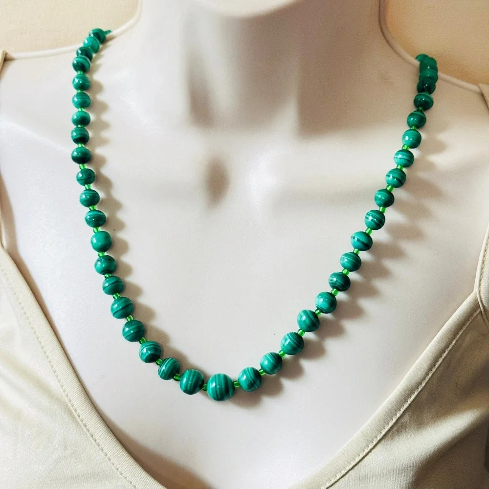 N/A vtg green
